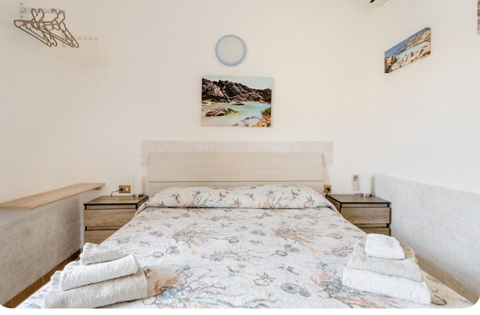 B&B Arcipelago La Maddalena  Luaran gambar